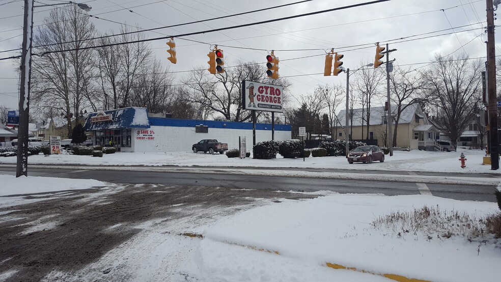 More Photos Of 6700 Harvard Ave, Cleveland General Retail For Sale