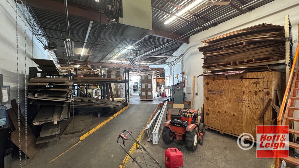 More Photos Of 905 Miami St, Akron Industrial For Sale