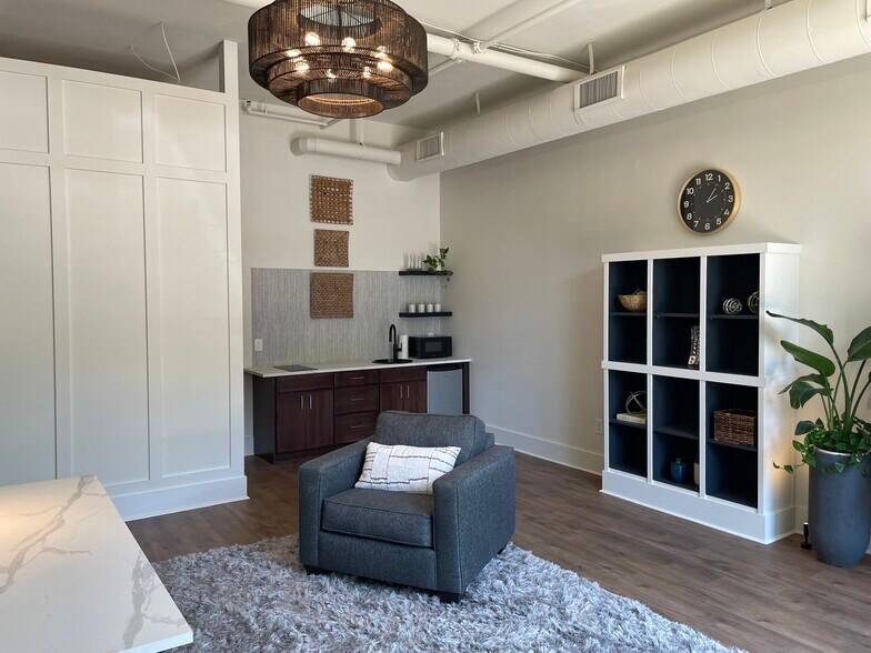 More Photos Of 1600 Fulton Ave, Charlotte Apartments For Lease