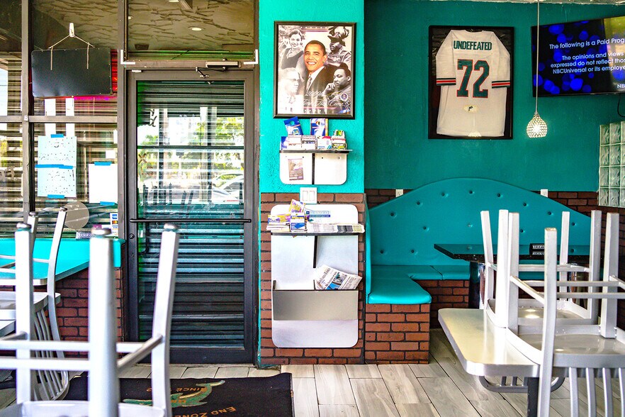 More Photos Of 5601 Pembroke Rd, Hollywood Restaurant For Sale
