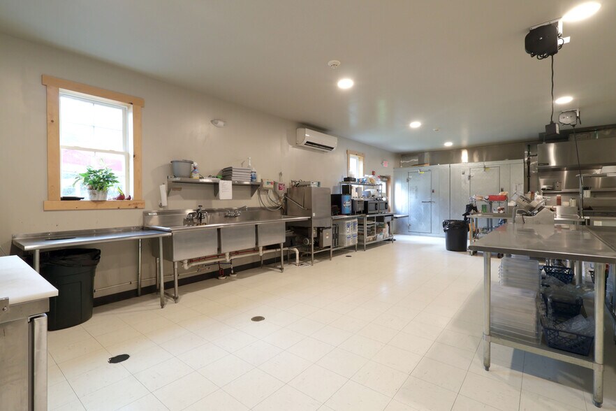 More Photos Of 10410 Buffalo Rd, Mifflinburg Restaurant For Sale