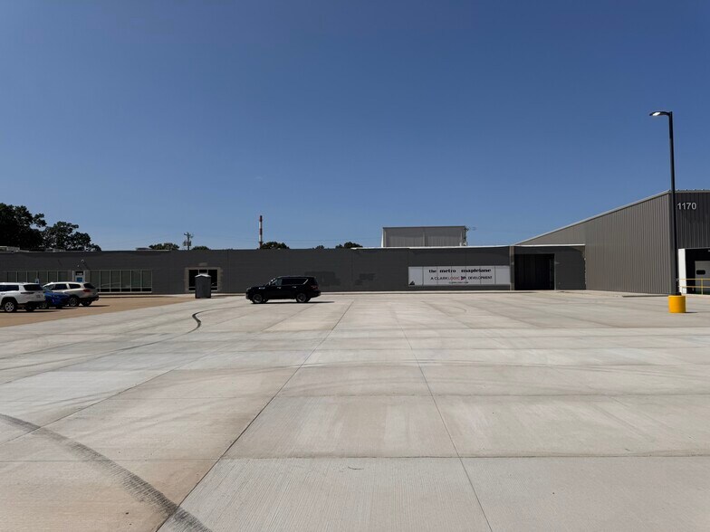 More Photos Of 1100 N Main St, Three Rivers Manufacturing For Lease