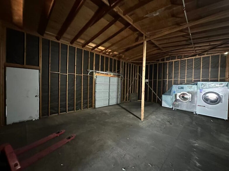 More Photos Of 1461 S East End Ave, Pomona Land For Lease