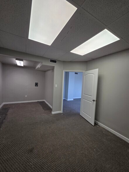 More Photos Of 8400 Bustleton Ave, Philadelphia Medical For Lease