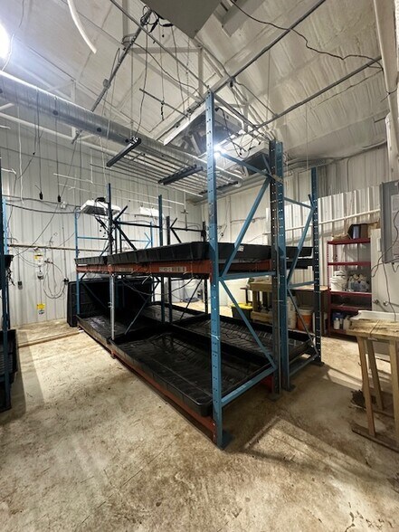 More Photos Of 1319 Sandy Creek Dr, Ada Warehouse For Sale