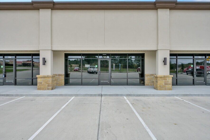 More Photos Of 22453 W. Farm to Market 1097, Montgomery Storefront Retail Office For Lease