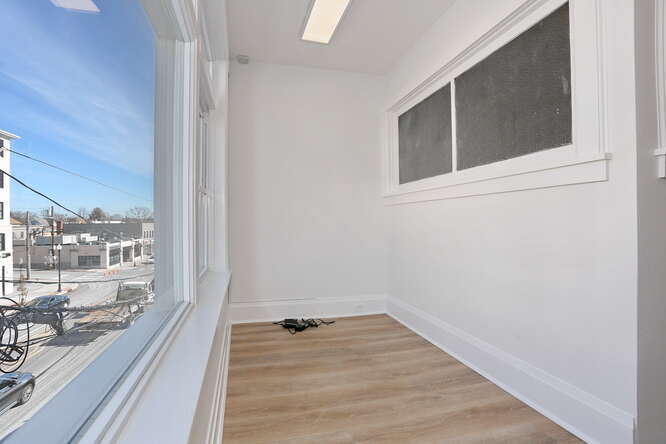 More Photos Of 4 Franklin Ave, Ridgewood Storefront Retail Office For Lease