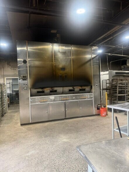 More Photos Of 900 Jersey Ave, Gloucester City Refrigeration Cold Storage For Sale