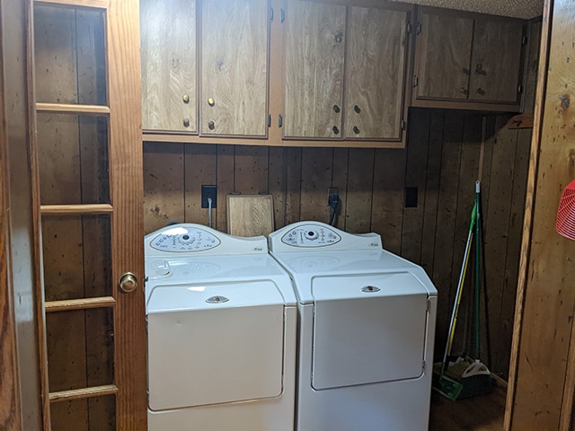 More Photos Of 1902 Avenue C, Cheyenne Industrial For Sale