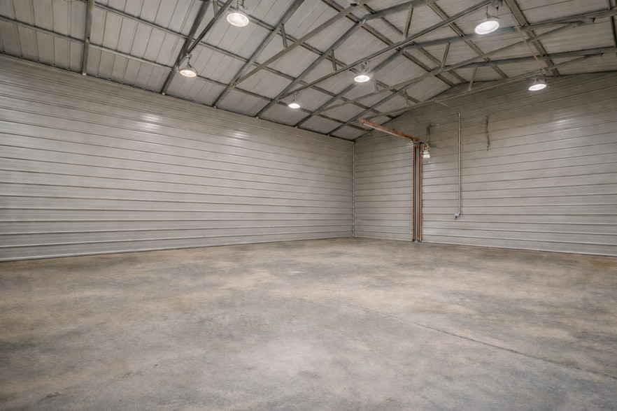 More Photos Of 1794 E 49th St, Brooklyn Auto Repair For Sale