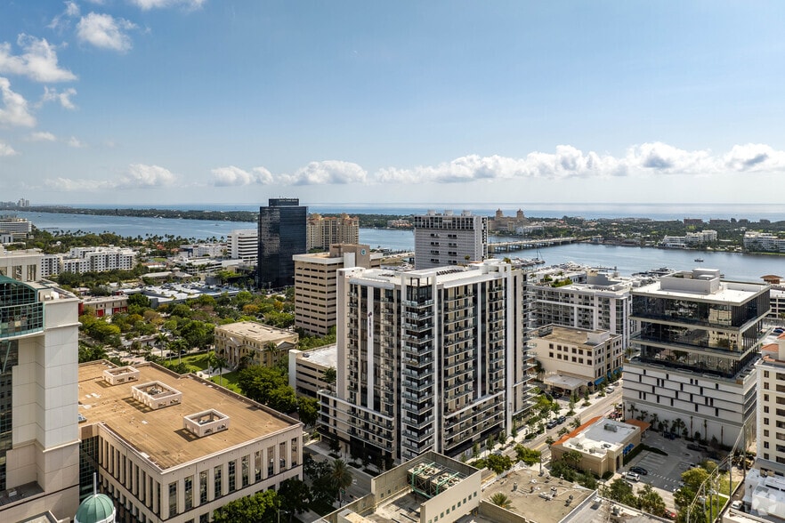 More Photos Of 345 Banyan Blvd, West Palm Beach Apartments For Lease