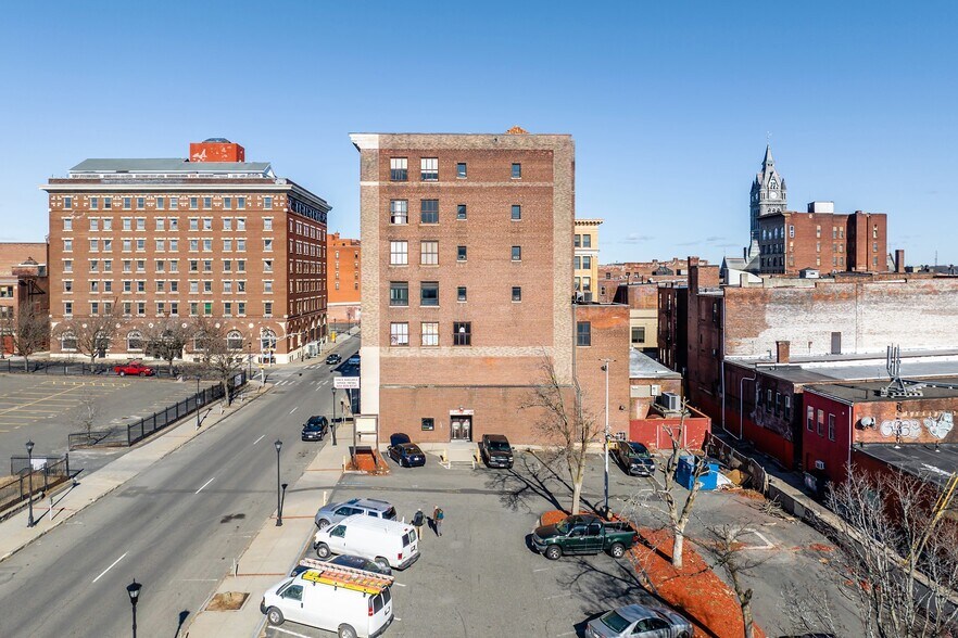 More Photos Of 56-58 Suffolk St, Holyoke Office Residential For Sale