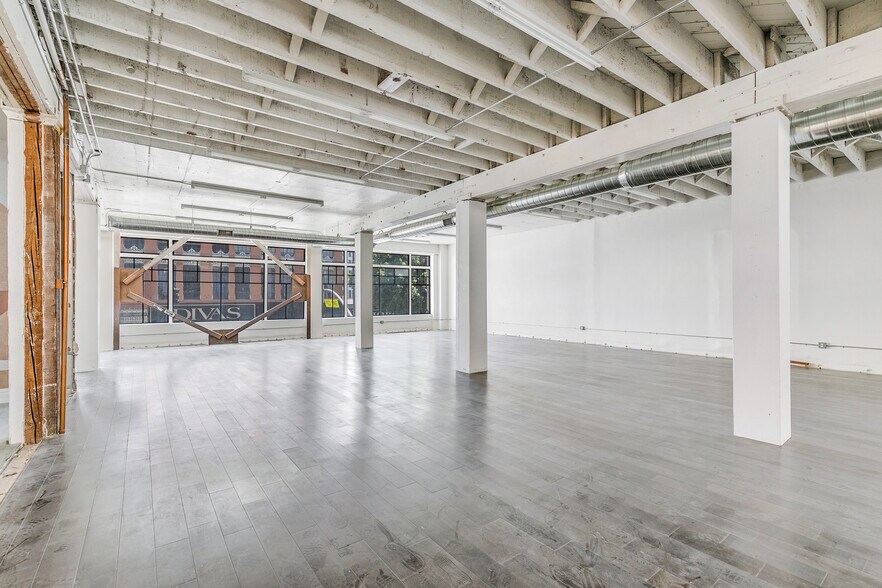 More Photos Of 823 S Los Angeles St, Los Angeles Loft Creative Space For Lease