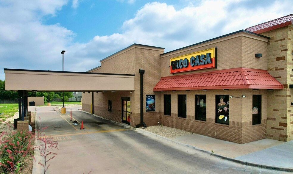 More Photos Of 3201 W Stan Schlueter Loop, Killeen General Retail For Sale
