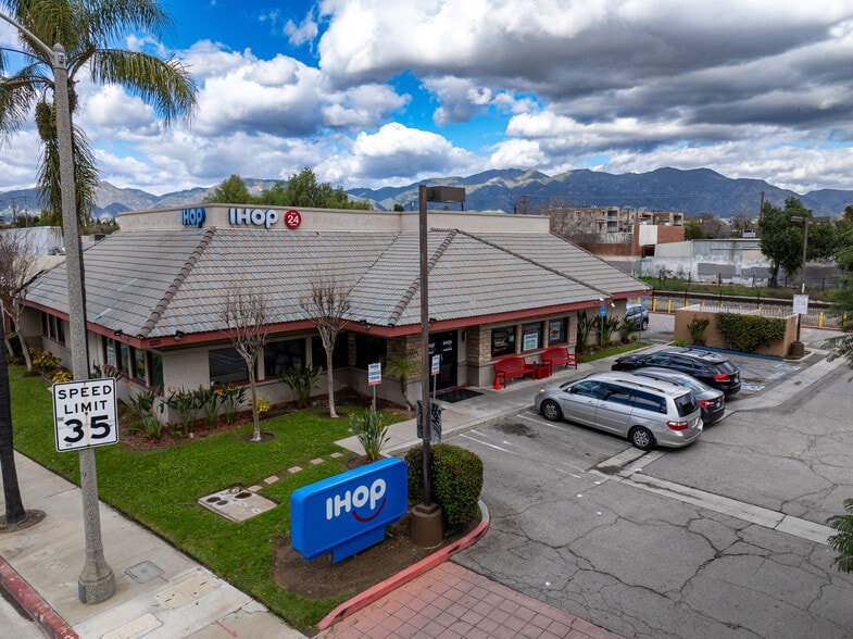 More Photos Of 1201 Truman St, San Fernando Storefront For Lease