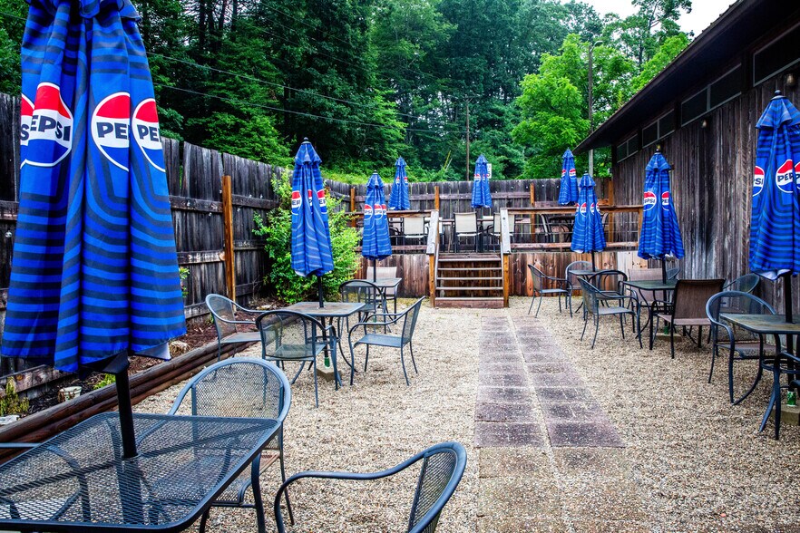 More Photos Of 310 Keller Ave, Fayetteville Restaurant For Sale