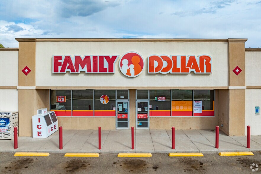 More Photos Of 217 Spruce St, La Jara Freestanding For Sale