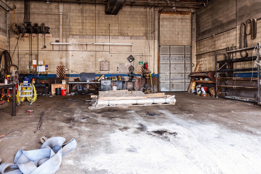 More Photos Of 550 S 1100 W, Fillmore Warehouse For Sale