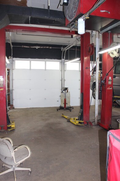 More Photos Of 3226 Baltimore Blvd, Finksburg Auto Repair For Sale