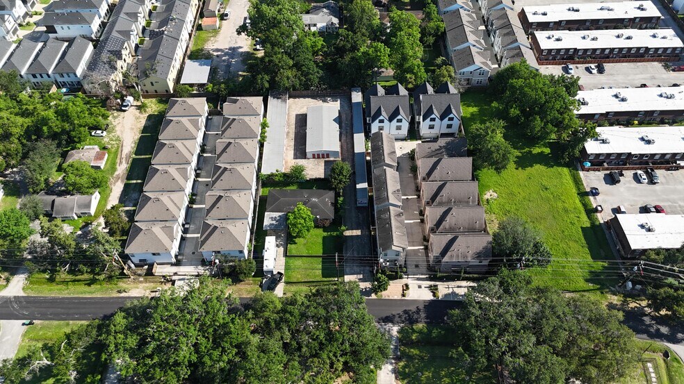More Photos Of 9408-9410 Campbell Rd, Houston Land For Sale