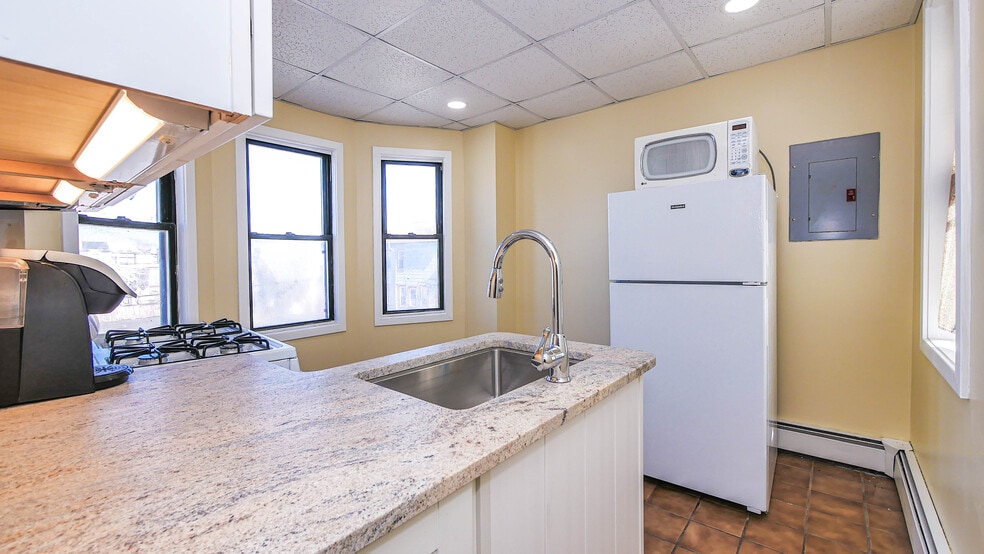More Photos Of 101 S Texas Ave, Atlantic City Storefront Retail Residential For Sale