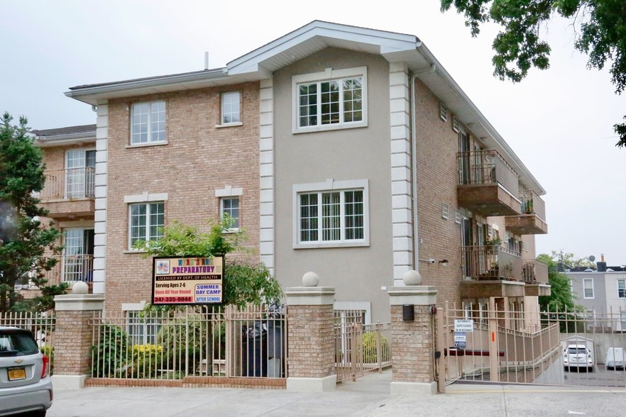 More Photos Of 6248 Mount Olivet Cres, Middle Village Medical For Sale