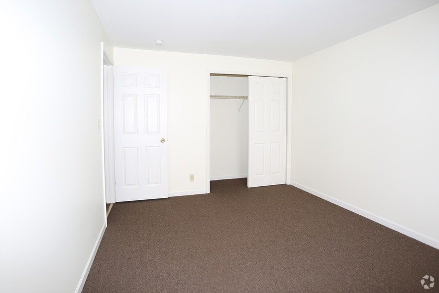 More Photos Of 190 Manhattan Ave, Buffalo Apartments For Sale