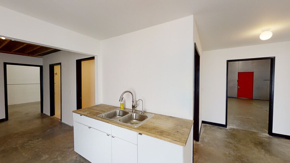 More Photos Of 1201-1211 N Main St, Los Angeles Loft Creative Space For Lease