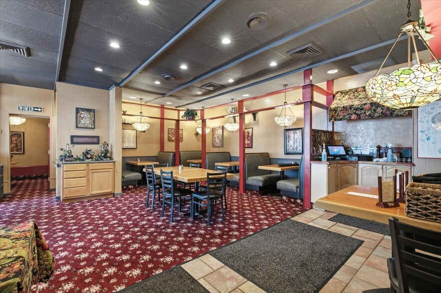 More Photos Of 4729 Liberty Ave, Pittsburgh Storefront Retail Office For Sale