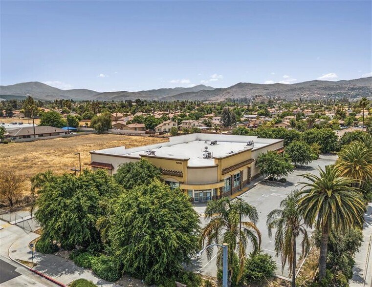 Primary Photo Of 42021 Florida Ave, Hemet Storefront For Sale