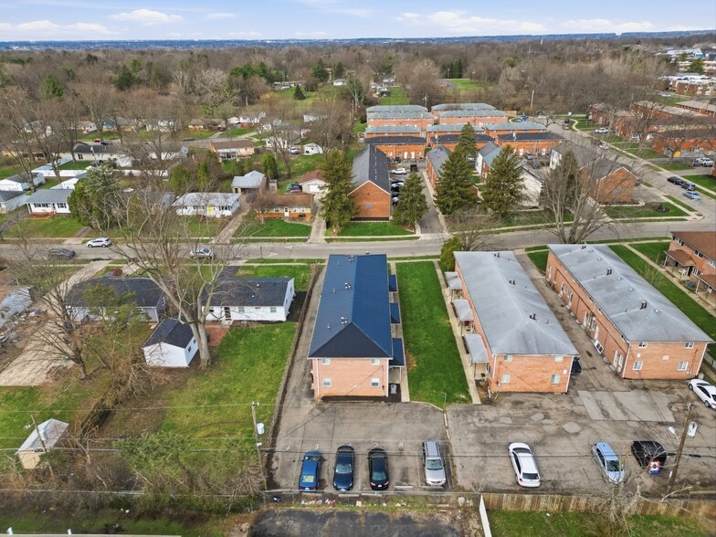 More Photos Of 5780 N Meadows Blvd, Columbus Apartments For Sale