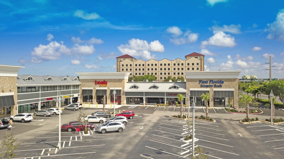 More Photos Of 648-698 Bald Eagle Dr, Marco Island Unknown For Lease