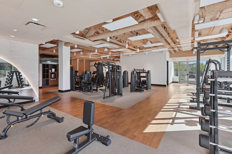 More Photos Of 16430 N Scottsdale Rd, Scottsdale Unknown For Lease