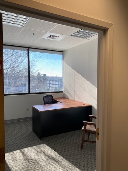 More Photos Of 100 Technology Dr, Trumbull Office For Lease