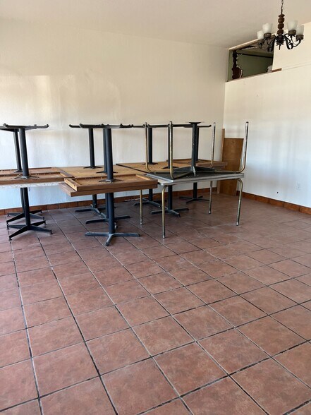 More Photos Of 9353 Greenback Ln, Orangevale Freestanding For Lease