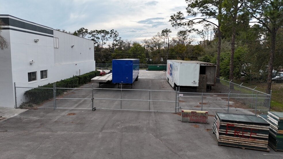 More Photos Of 10784 Satellite Blvd, Orlando Warehouse For Sale