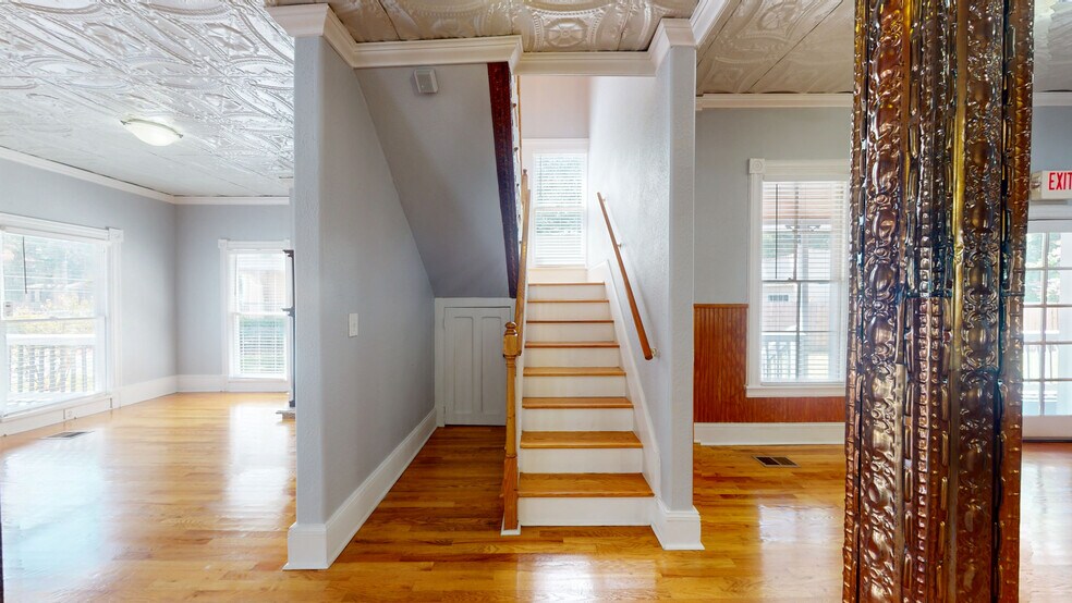 More Photos Of 4206 N Nebraska Ave, Tampa Loft Creative Space For Sale