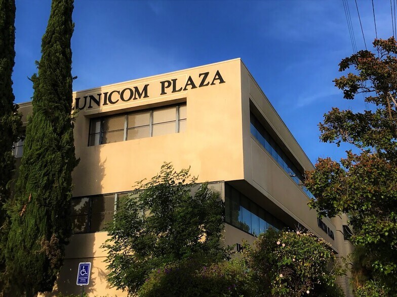 More Photos Of 15535 San Fernando Mission Blvd, San Fernando Medical For Lease