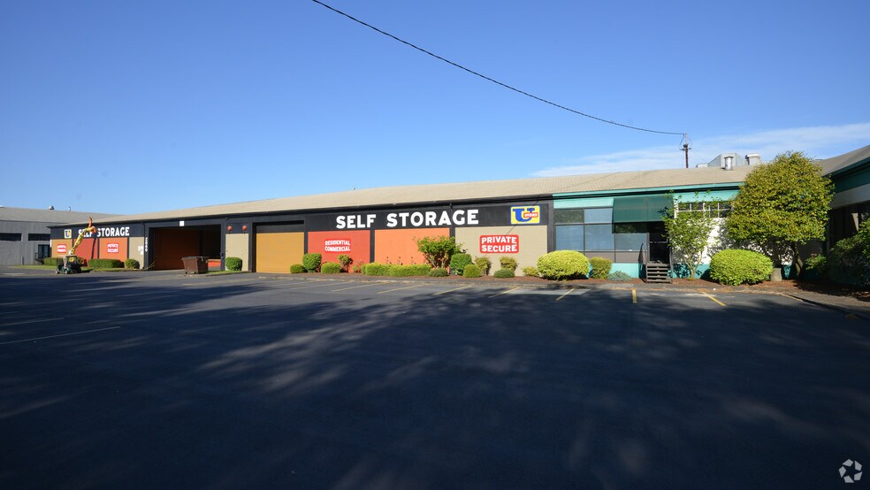 More Photos Of 2800-2870 NW 29th Ave, Portland Warehouse For Lease