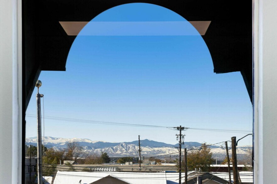 More Photos Of 2140 S Holly St, Denver Office For Lease