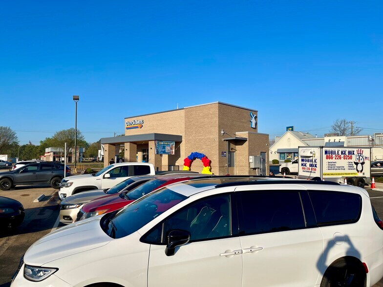 More Photos Of 203 S Main St, Mauldin General Retail For Sale