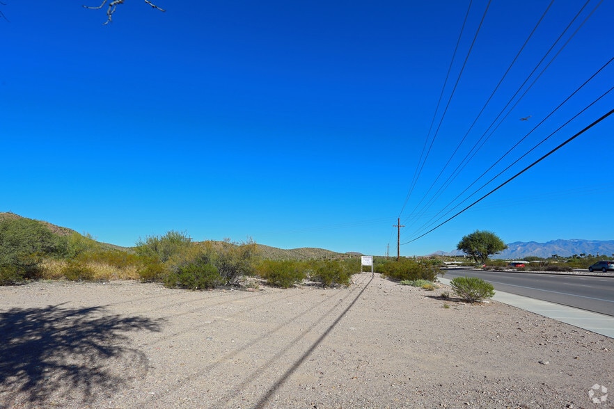 More Photos Of 4800 S Mission Rd, Tucson Land For Sale