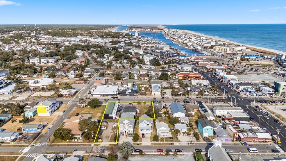 More Photos Of 213 Cape Fear Blvd, Carolina Beach Hotel For Sale