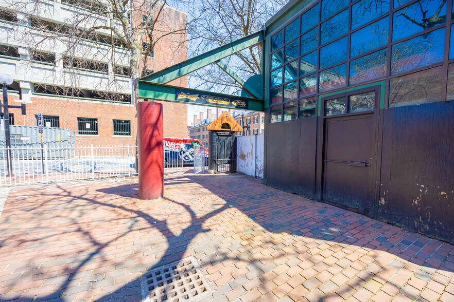 More Photos Of 19 Merrimack St, Lowell Restaurant For Sale