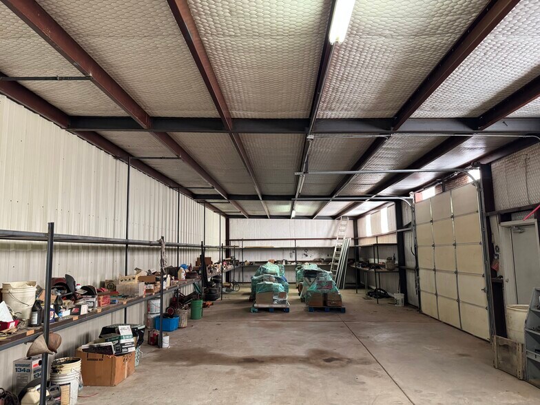 More Photos Of 11607 Highway 87, Lubbock Warehouse For Sale