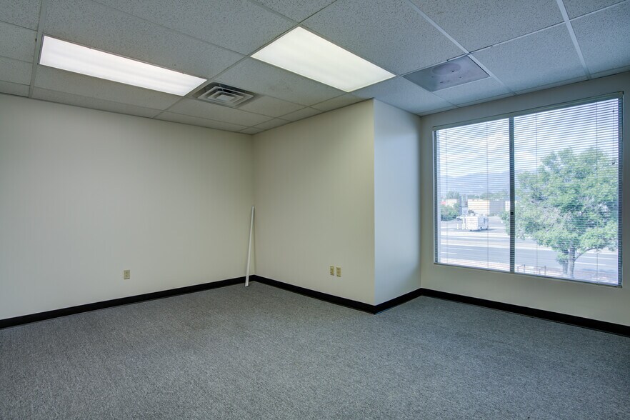 More Photos Of 225 S Academy Blvd, Colorado Springs Office For Sale