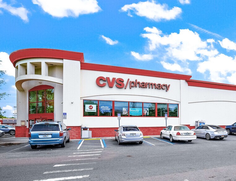 Primary Photo Of 2401 SW 27th Ave, Ocala Drugstore For Sale