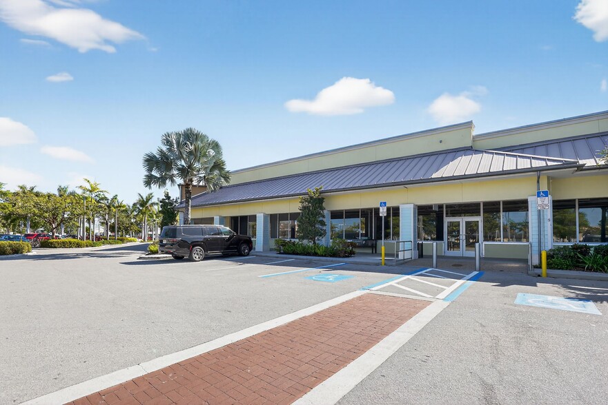 More Photos Of 151 N Barfield Dr, Marco Island Unknown For Lease