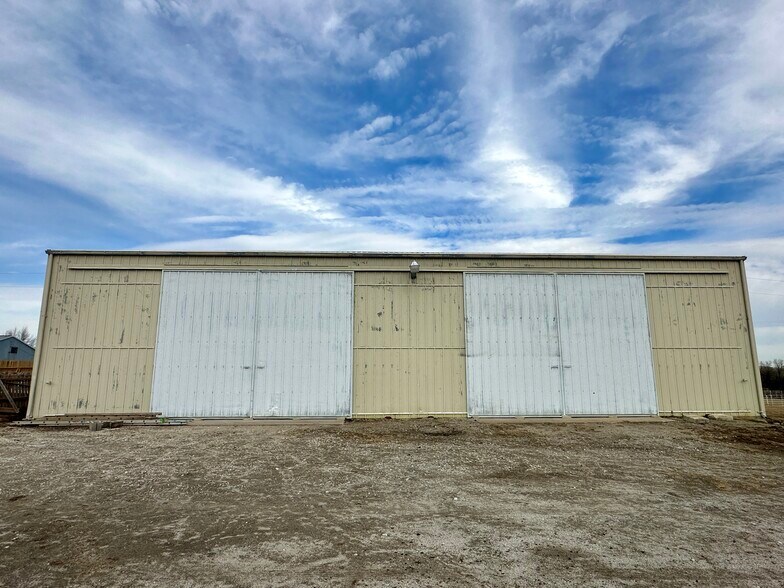 More Photos Of 1021 Pony Express Highway, Marysville Specialty For Sale