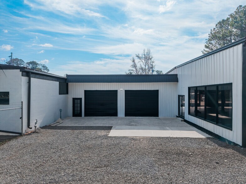 More Photos Of 540 E Church St, Jasper Auto Repair For Sale